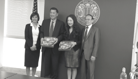 Photo of the VLA delegation and the State Bar representatives Collin P. Wong and Harumi Hata (second and third from left respectively)