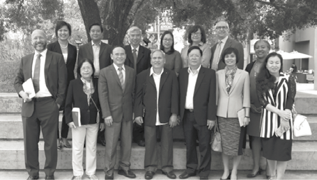 Photo of the VLA delegation and the Loyola Law School representatives